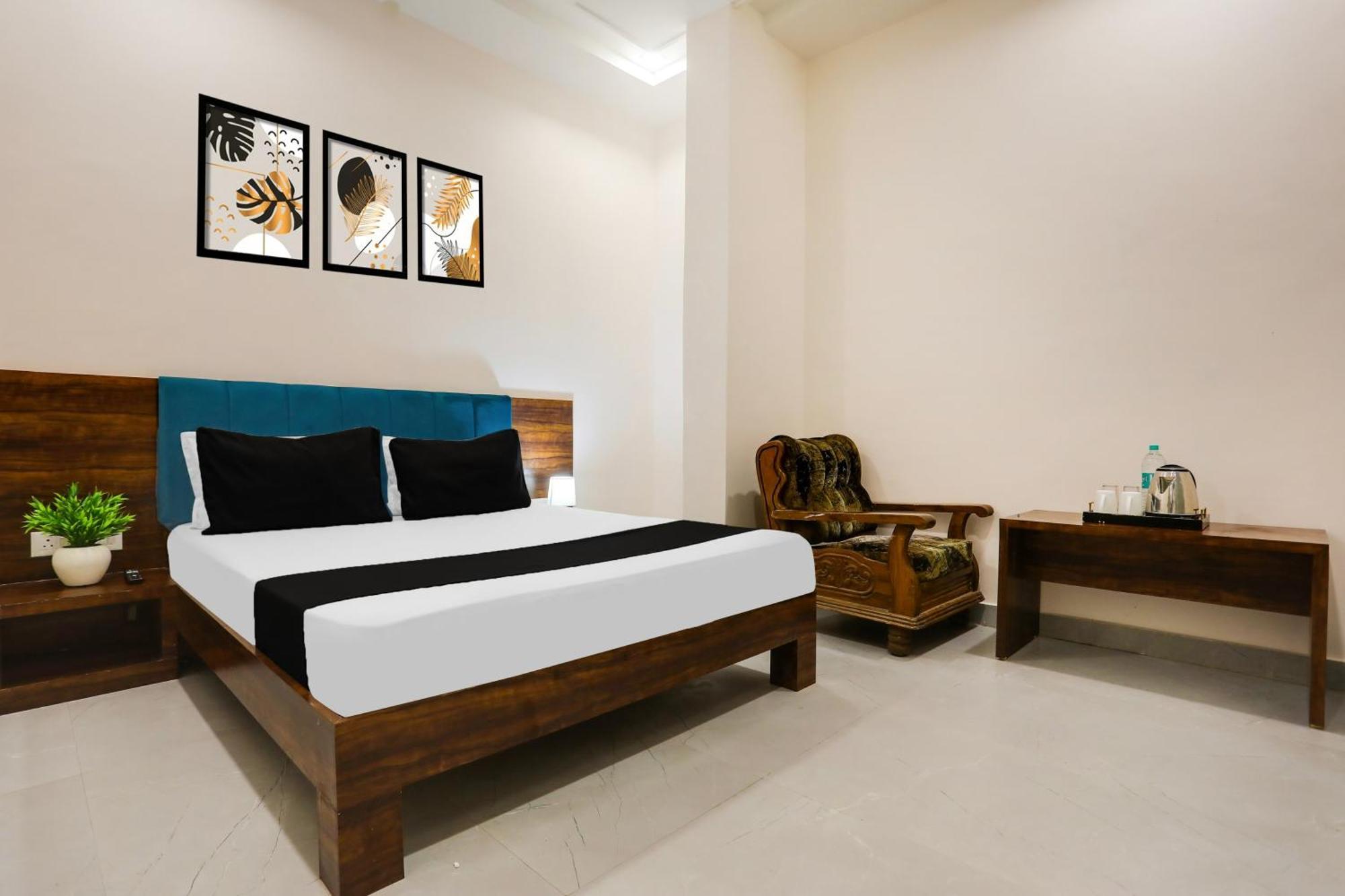 Super Hotel O Kota Near Railway Station Formerly Aagam Inn Tirath Kültér fotó