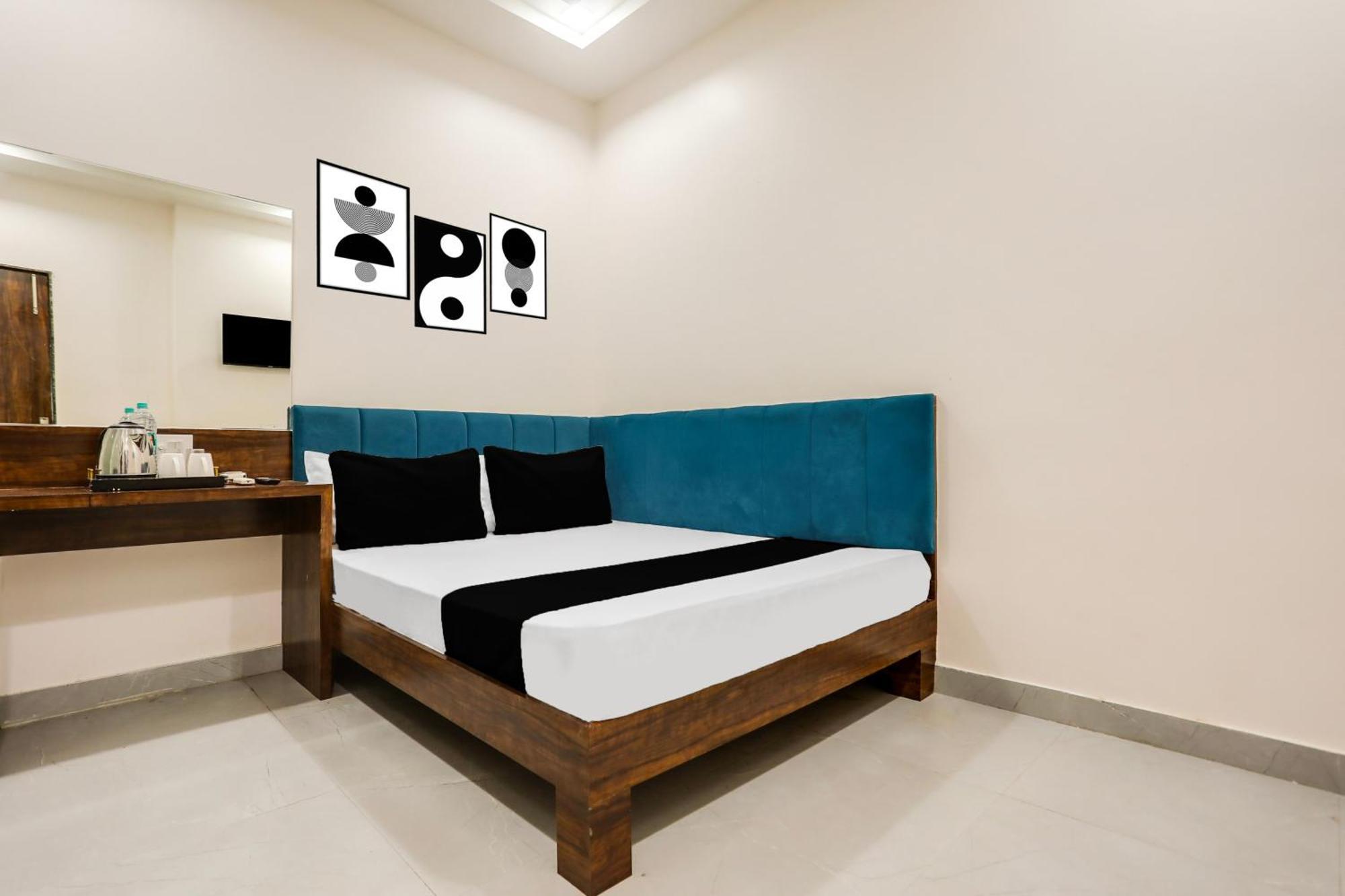 Super Hotel O Kota Near Railway Station Formerly Aagam Inn Tirath Kültér fotó