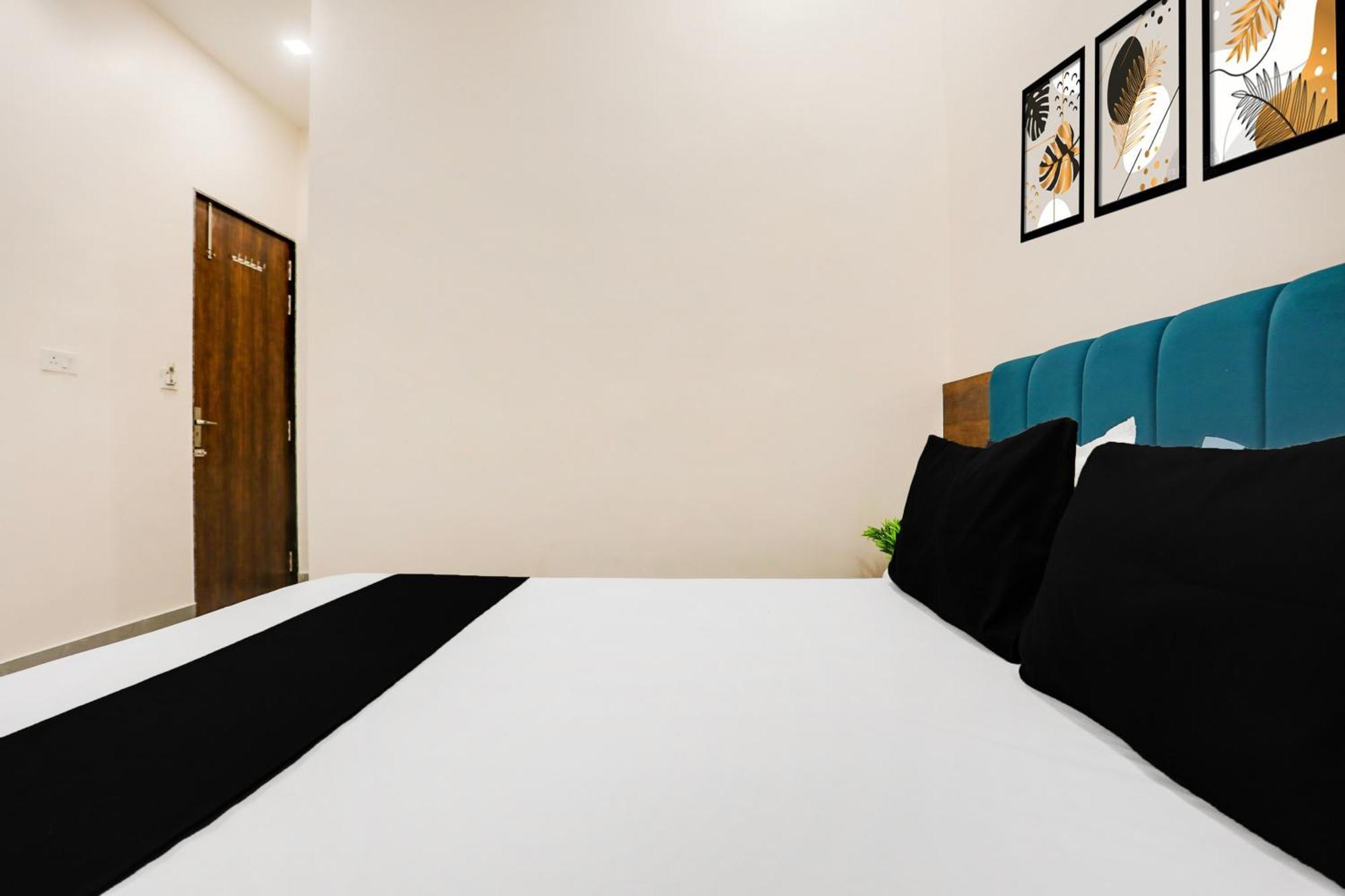 Super Hotel O Kota Near Railway Station Formerly Aagam Inn Tirath Kültér fotó
